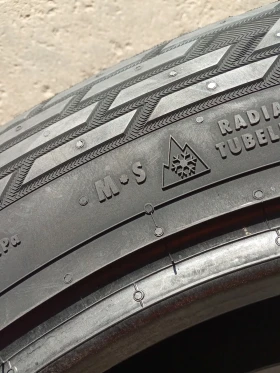 Гуми Всесезонни 235/60R17, снимка 10