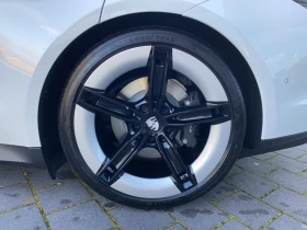 Porsche Taycan SPORTCHRONO 360 CAMERA BOSE, снимка 17