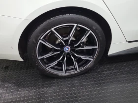 BMW i4 EDRIVE40* M-pkg* Шибидах* Подгрев* H&K* , снимка 8