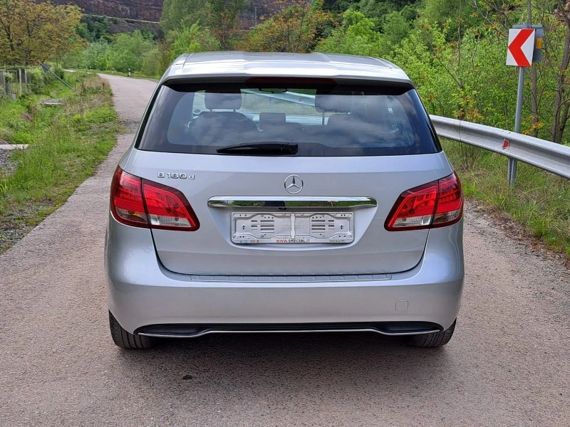 Mercedes-Benz B 180  FACELIFT, снимка 4 - Автомобили и джипове - 48015347