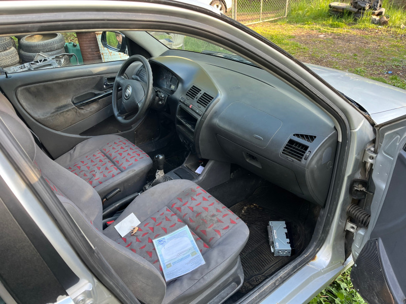 Seat Vario, снимка 7 - Автомобили и джипове - 45343155