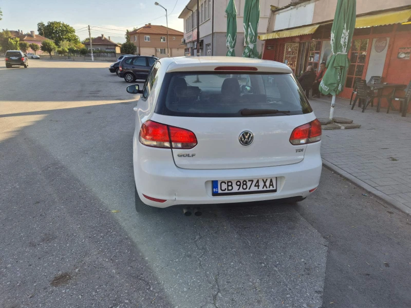 VW Golf 2.0 tdi * High line* , снимка 17 - Автомобили и джипове - 47315845