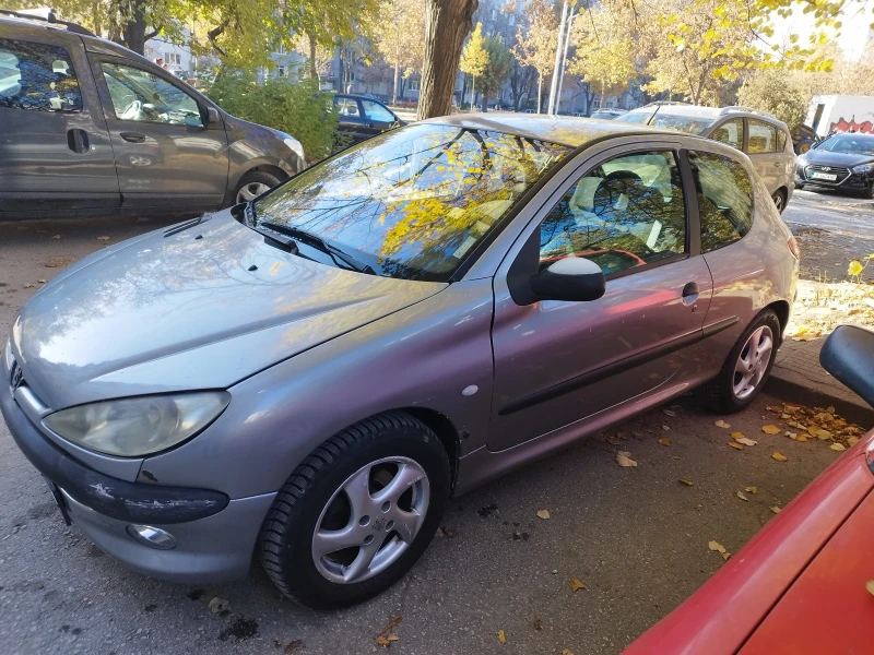 Peugeot 206, снимка 6 - Автомобили и джипове - 48008938