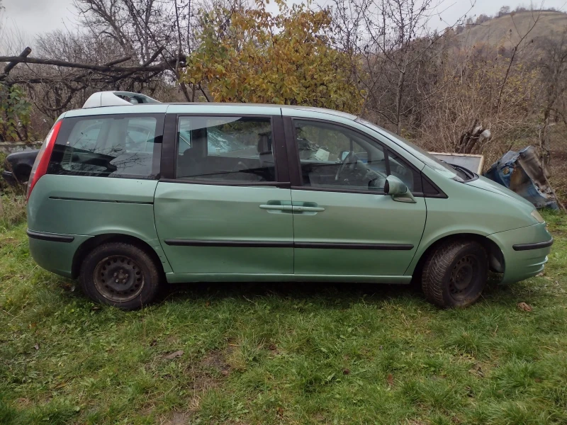 Fiat Ulysse 2.2 jtd, снимка 3 - Автомобили и джипове - 48258501