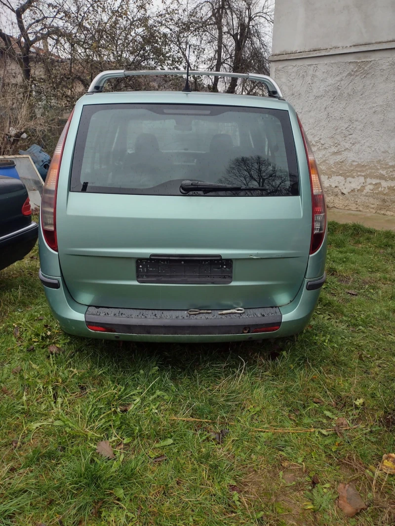 Fiat Ulysse 2.2 jtd, снимка 2 - Автомобили и джипове - 48258501