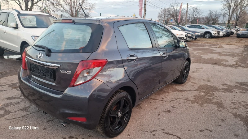 Toyota Yaris 1.3 vvt-i Камера телефон, снимка 4 - Автомобили и джипове - 48303424