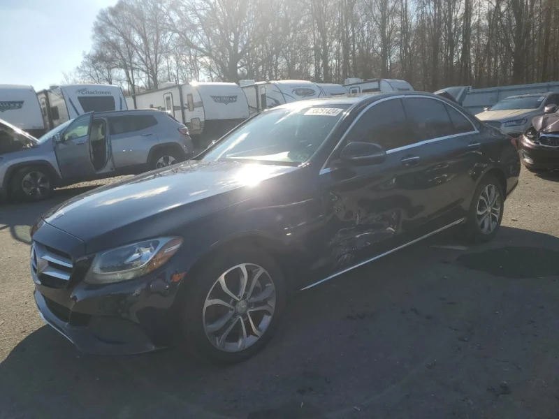 Mercedes-Benz C 300, снимка 3 - Автомобили и джипове - 48720127