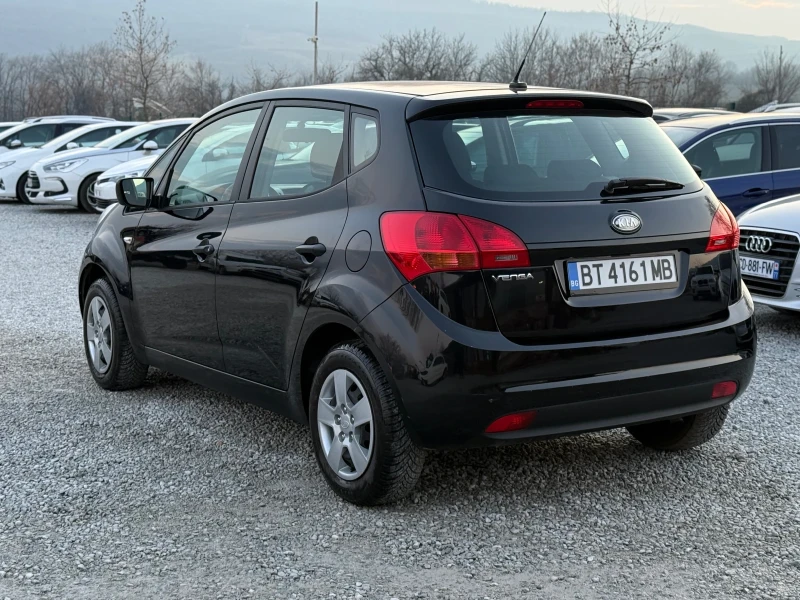 Kia Venga 1.4i , снимка 2 - Автомобили и джипове - 48952036