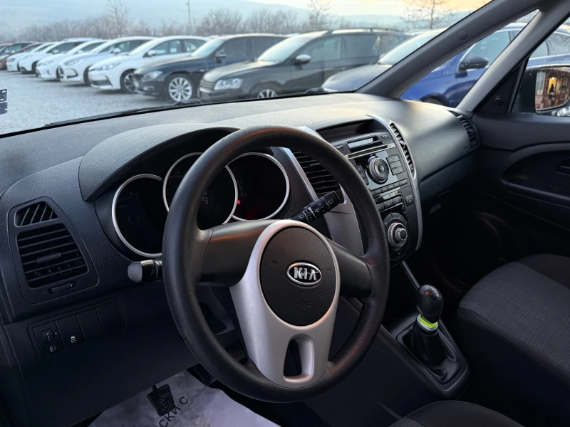 Kia Venga 1.4i , снимка 6 - Автомобили и джипове - 48952036