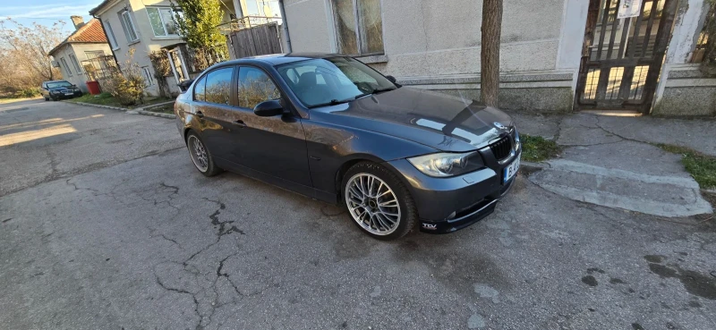 BMW 320 320D, снимка 4 - Автомобили и джипове - 49383815