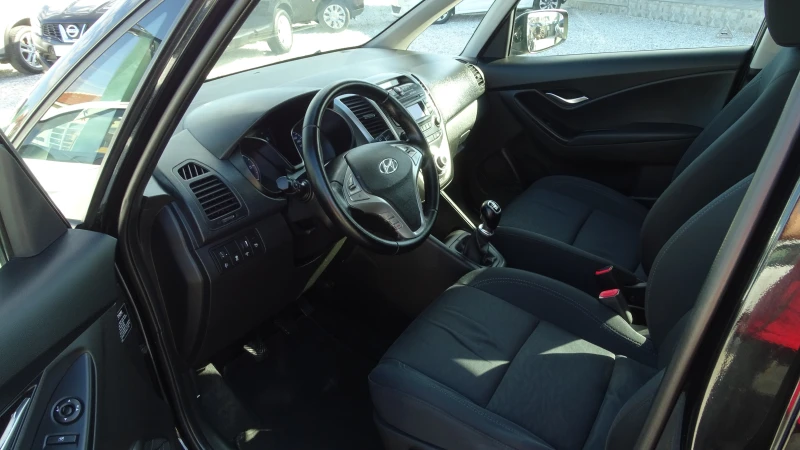Hyundai Ix20 1.4CRDI, снимка 12 - Автомобили и джипове - 50168093