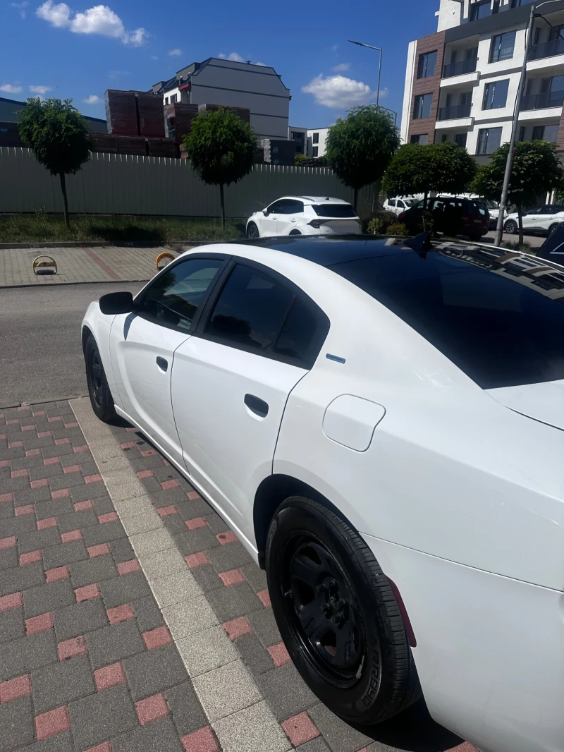 Dodge Charger 3.6 L , снимка 2 - Автомобили и джипове - 51475521