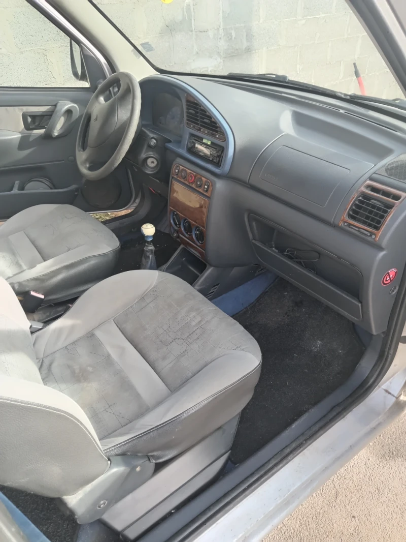 Citroen Berlingo 1.4i 75, снимка 2 - Автомобили и джипове - 52773899