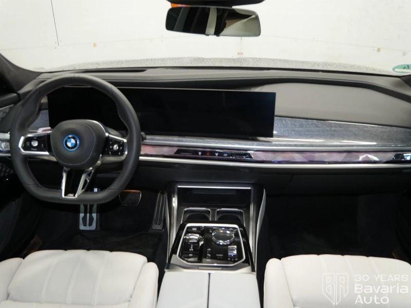 BMW i7 M70 xDrive, снимка 6 - Автомобили и джипове - 52798119