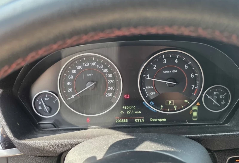 BMW 330 XDRIVE * * CARFAX * * АВТО КРЕДИТ * * , снимка 6 - Автомобили и джипове - 53148704