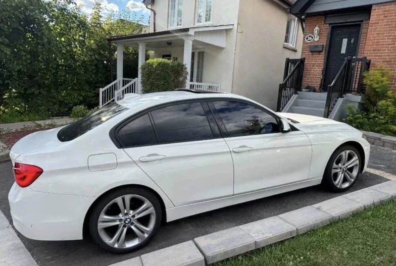 BMW 330 XDRIVE * * CARFAX * * АВТО КРЕДИТ * * , снимка 3 - Автомобили и джипове - 53148704
