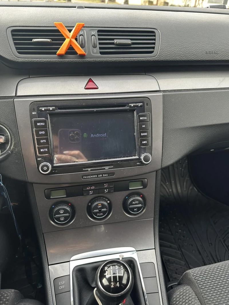 VW Passat Variant 1.9, снимка 13 - Автомобили и джипове - 53284779