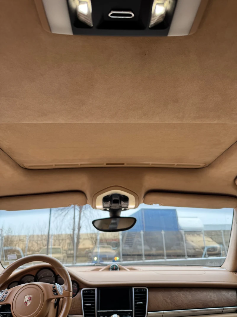Porsche Panamera 3.0 Diesel Full Extri, снимка 13 - Автомобили и джипове - 53356066