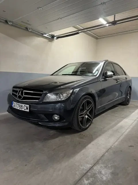 Mercedes-Benz C 300, снимка 10 - Автомобили и джипове - 48465459