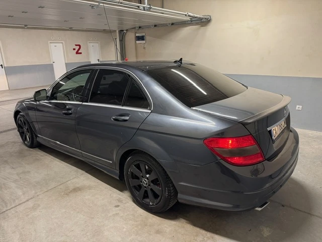 Mercedes-Benz C 300, снимка 4 - Автомобили и джипове - 48465459