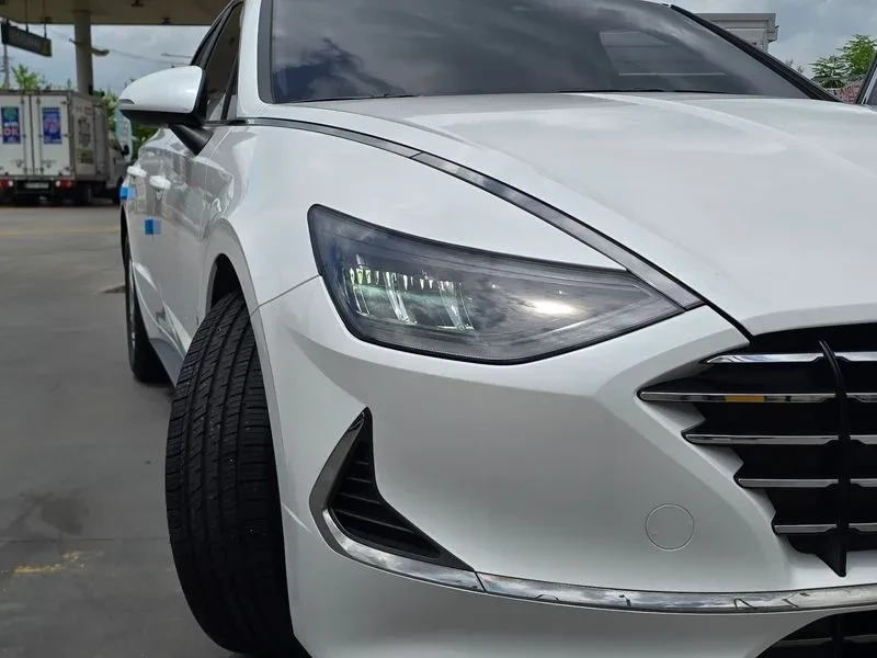 Hyundai Sonata 2.0 PREMIUM, снимка 16 - Автомобили и джипове - 55325023