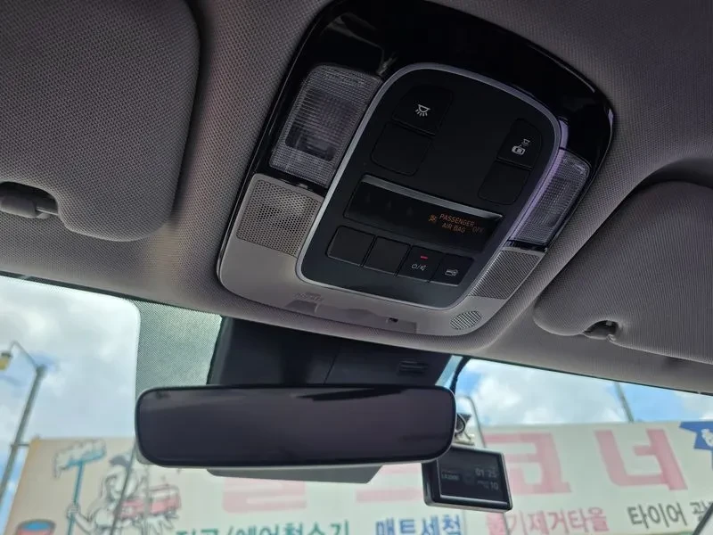 Hyundai Sonata 2.0 PREMIUM, снимка 14 - Автомобили и джипове - 55325023
