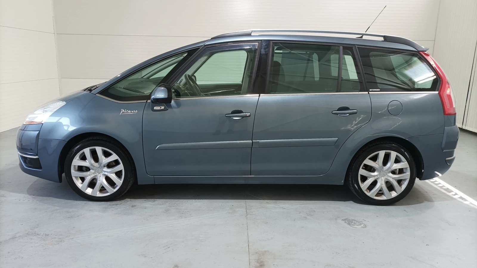 Citroen Grand C4 Picasso 1.6 i 6+ 1 - изображение 8