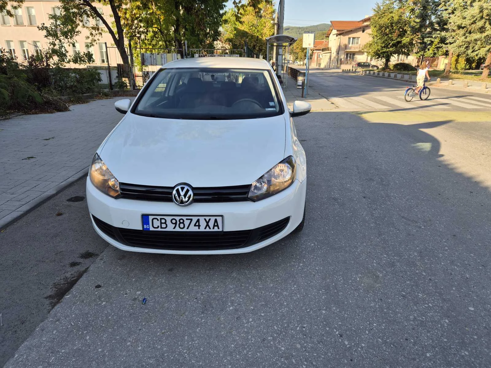 VW Golf 2.0 tdi * High line*  - изображение 7