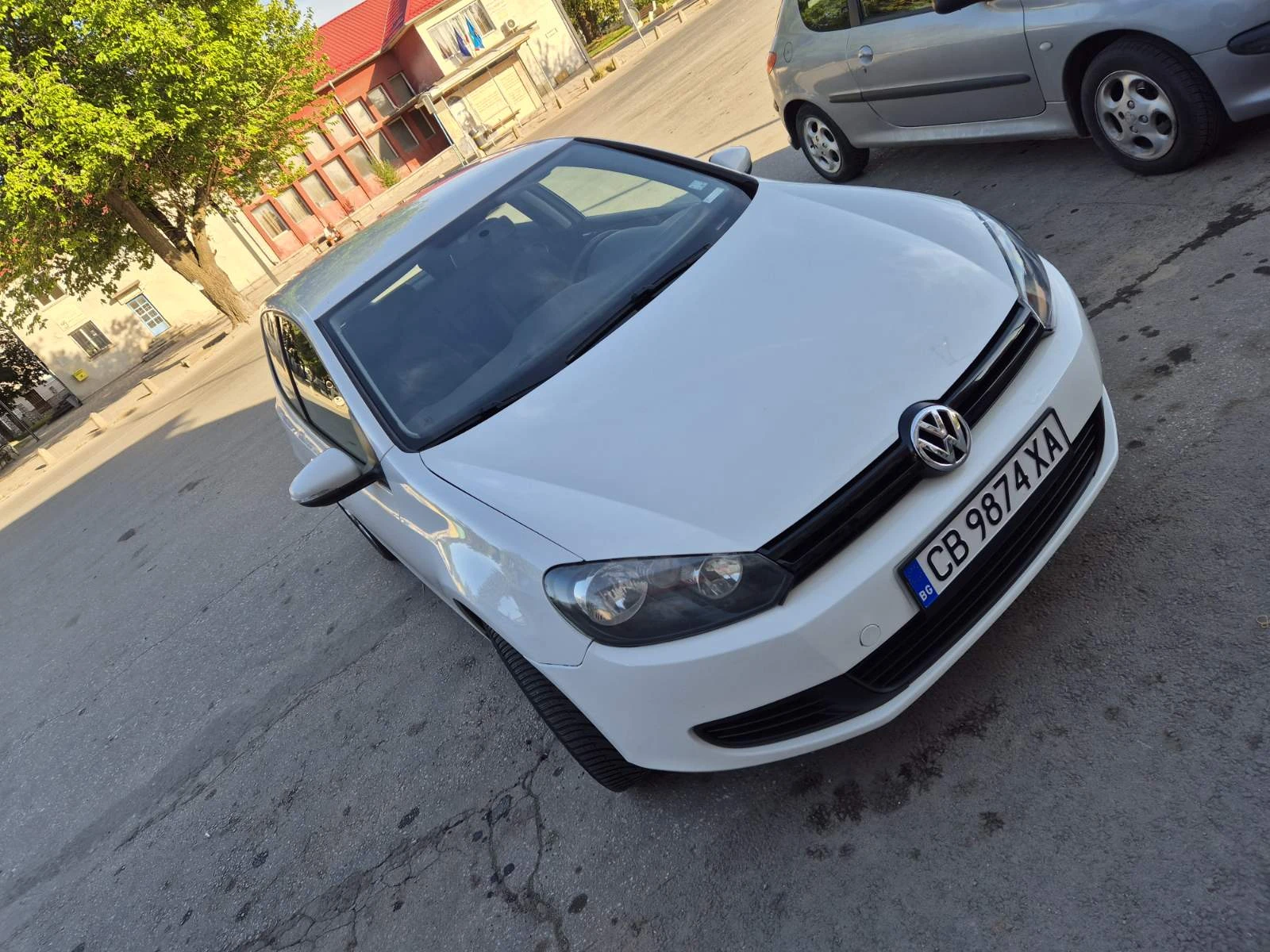 VW Golf 2.0 tdi * High line*  - изображение 8