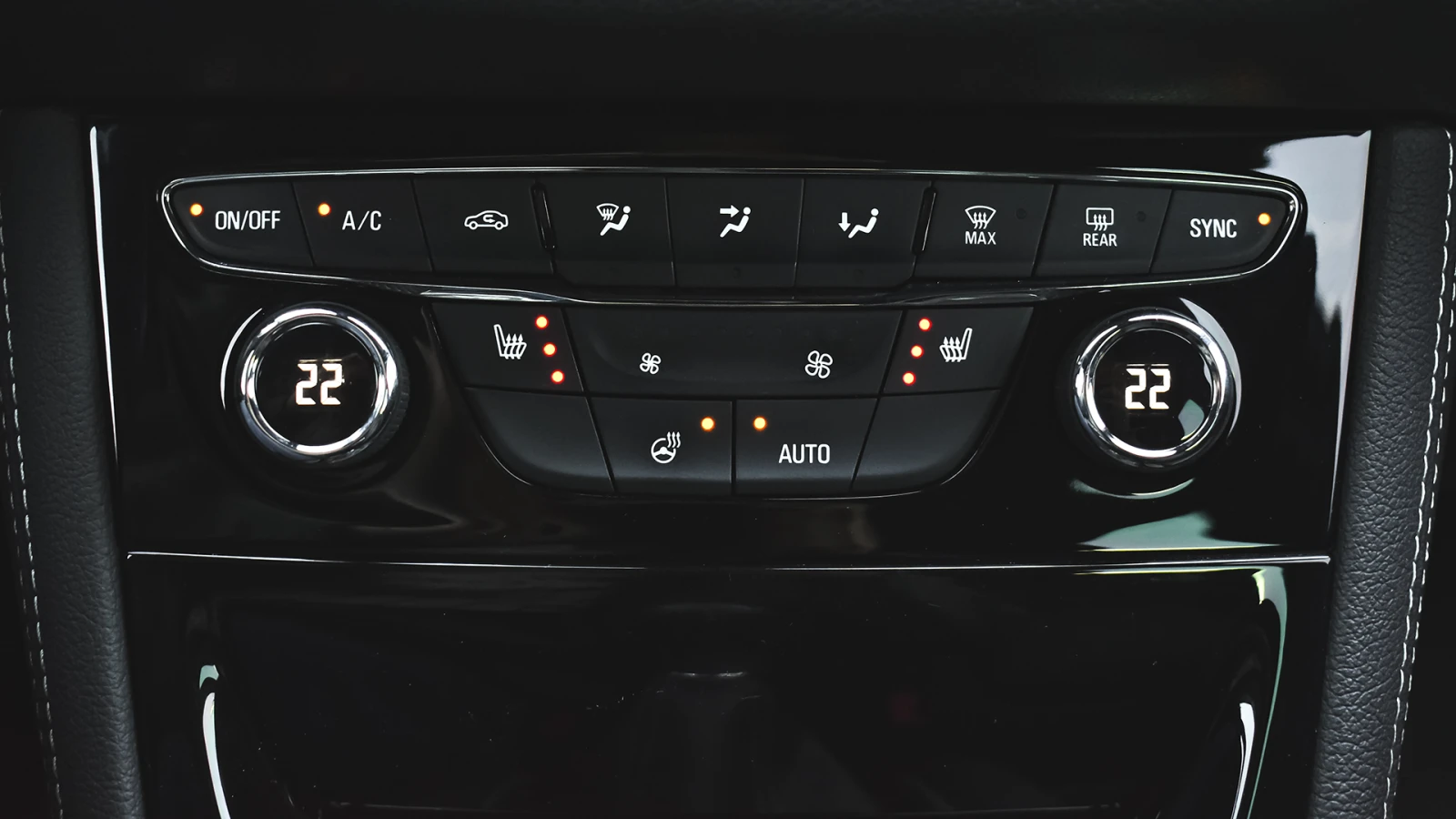 Opel Astra 1.6 Turbo OPC Line | Mobile.bg   14