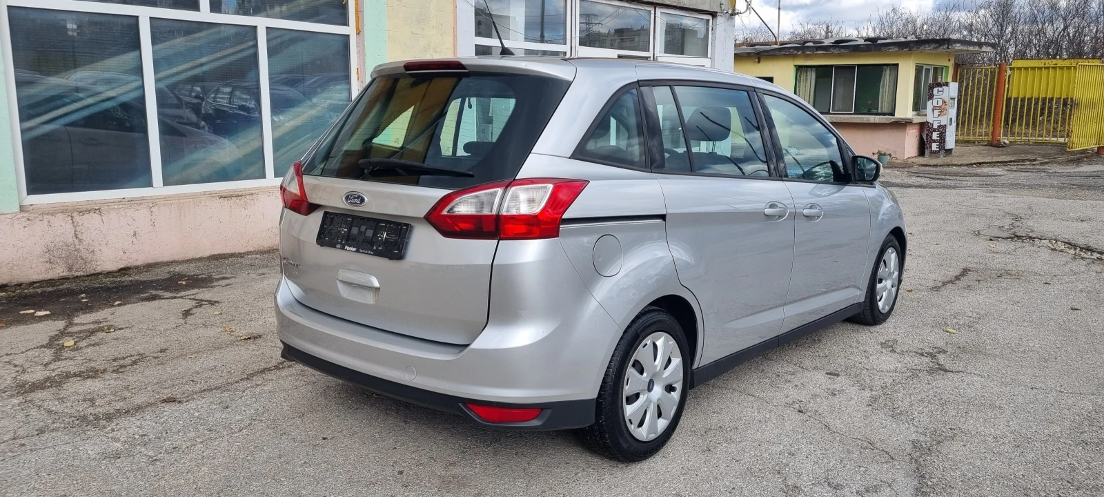 Ford C-max 1.6 TDCI - изображение 5