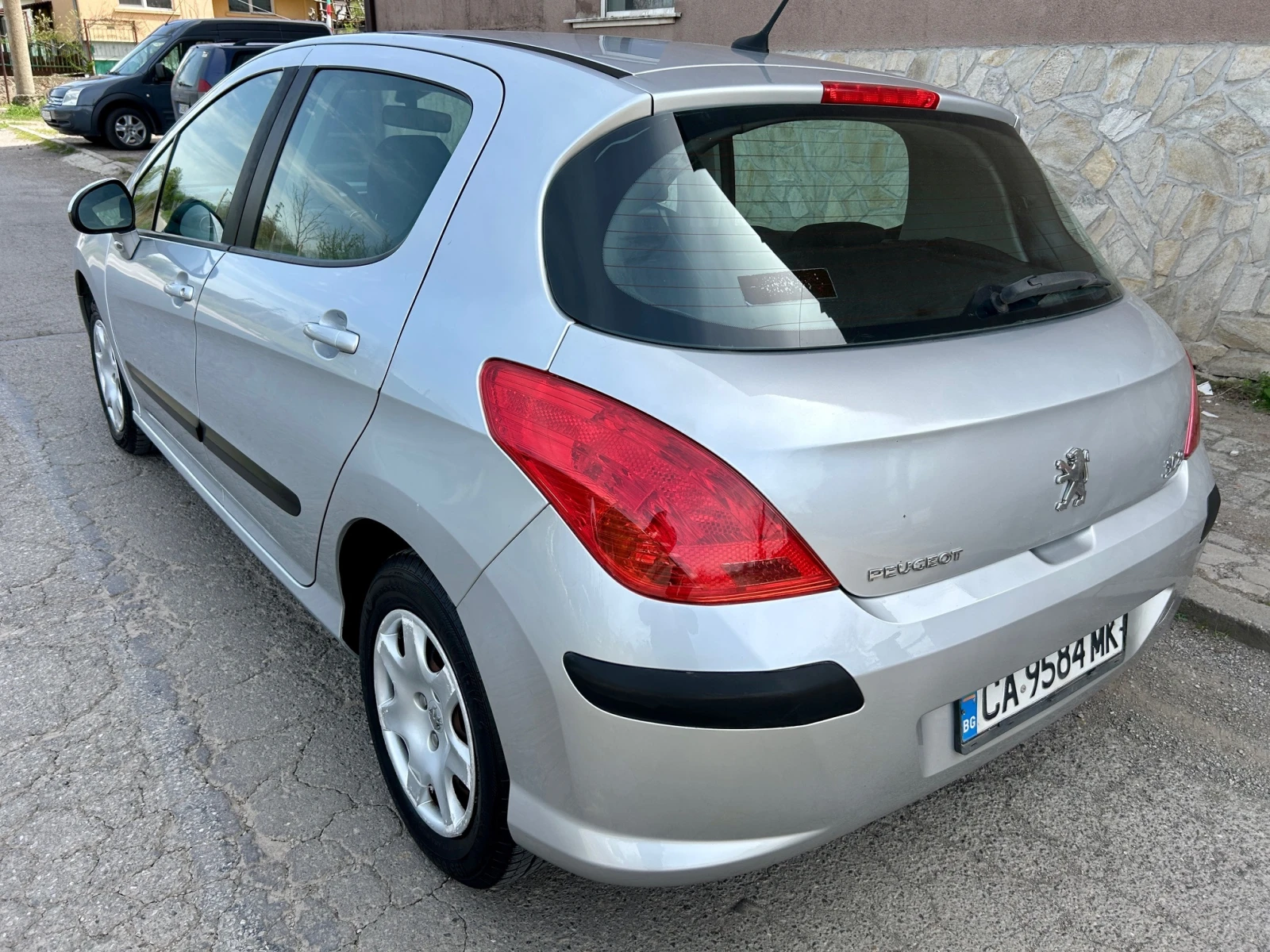 Peugeot 308 1.6i-120к.с. - изображение 4