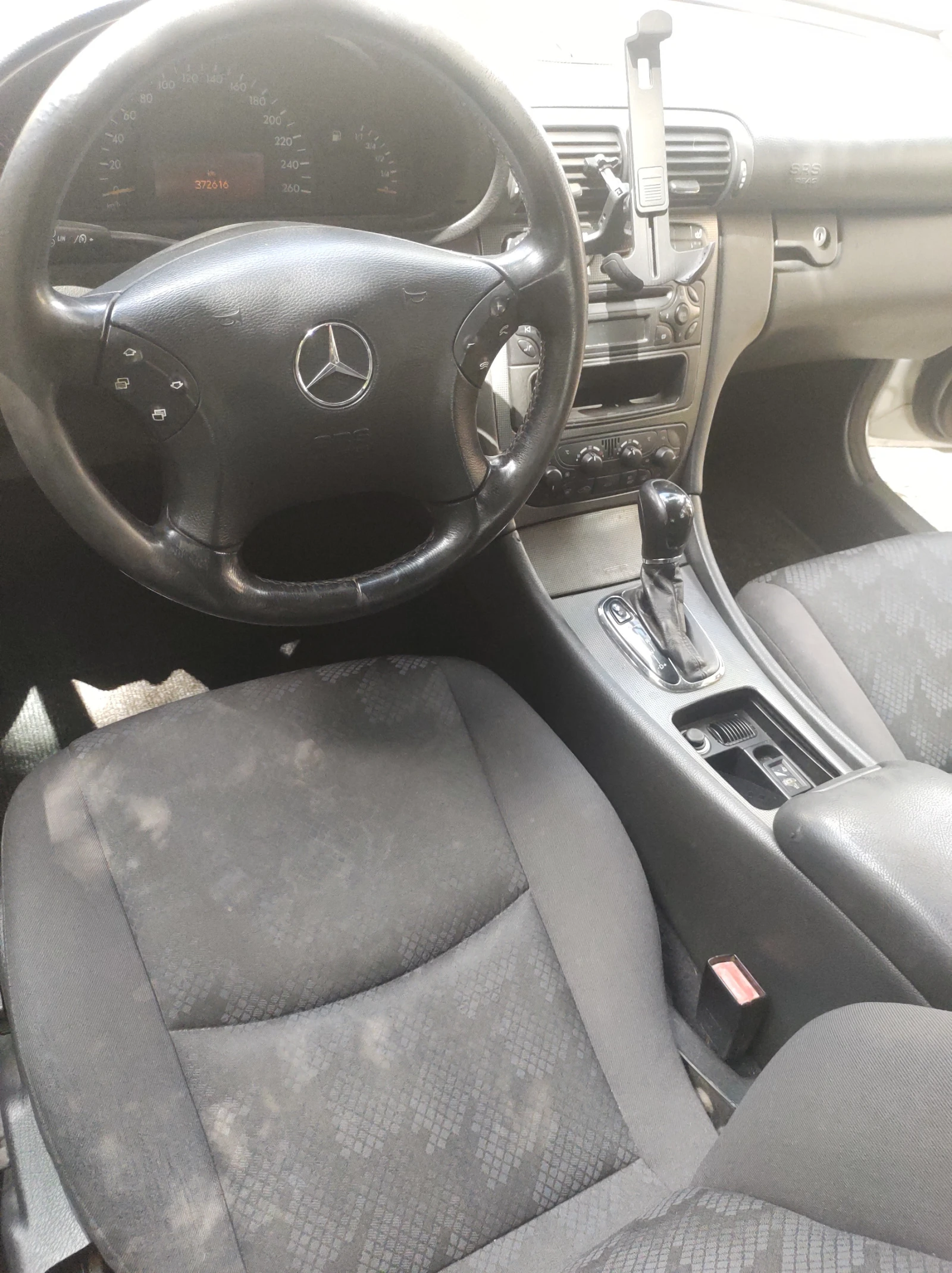 Mercedes-Benz C 200 Kompressor - изображение 4