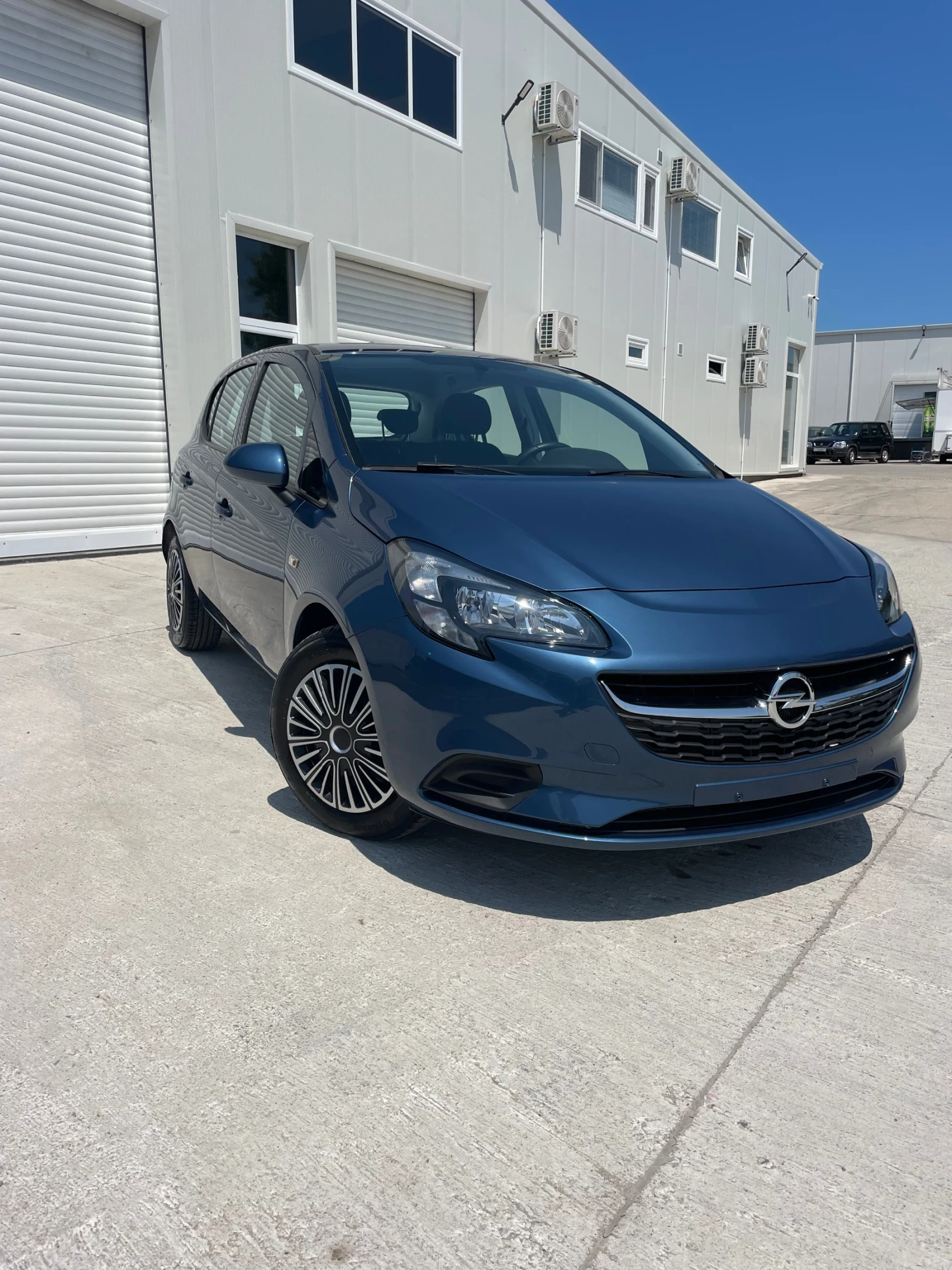 Opel Corsa 1.4i-90к.с. - изображение 2