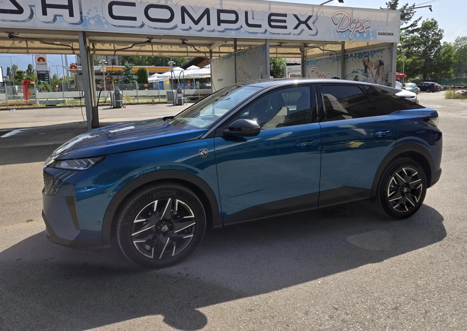Peugeot 3008 Peugeot 3008 GT 1.2 PureTech 136 HYBRID 48V e-DCS6 - изображение 4