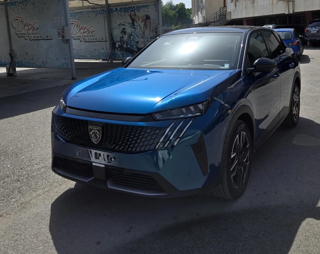 Peugeot 3008 Peugeot 3008 GT 1.2 PureTech 136 HYBRID 48V e-DCS6 - изображение 2