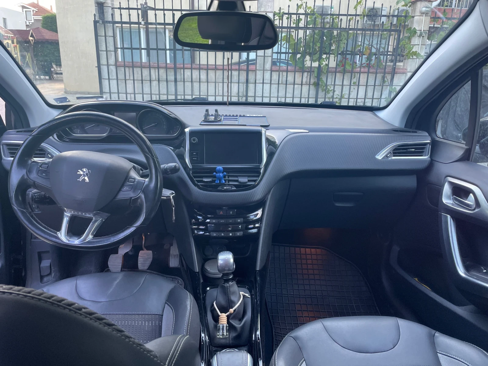 Peugeot 2008 1.6 HDI - изображение 10