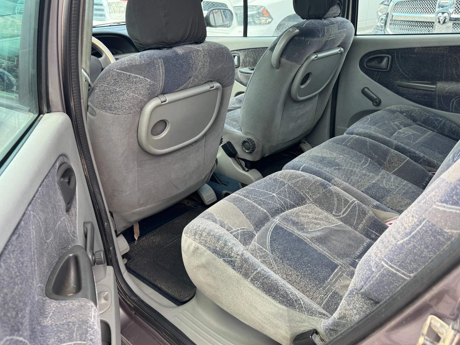 Renault Scenic 1.9D - изображение 10