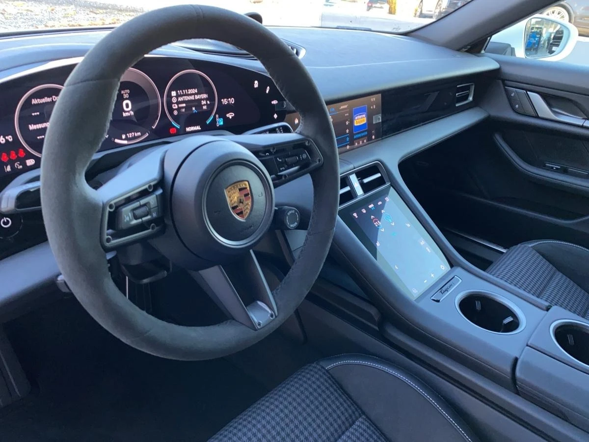 Porsche Taycan SPORTCHRONO 360 CAMERA BOSE - изображение 9