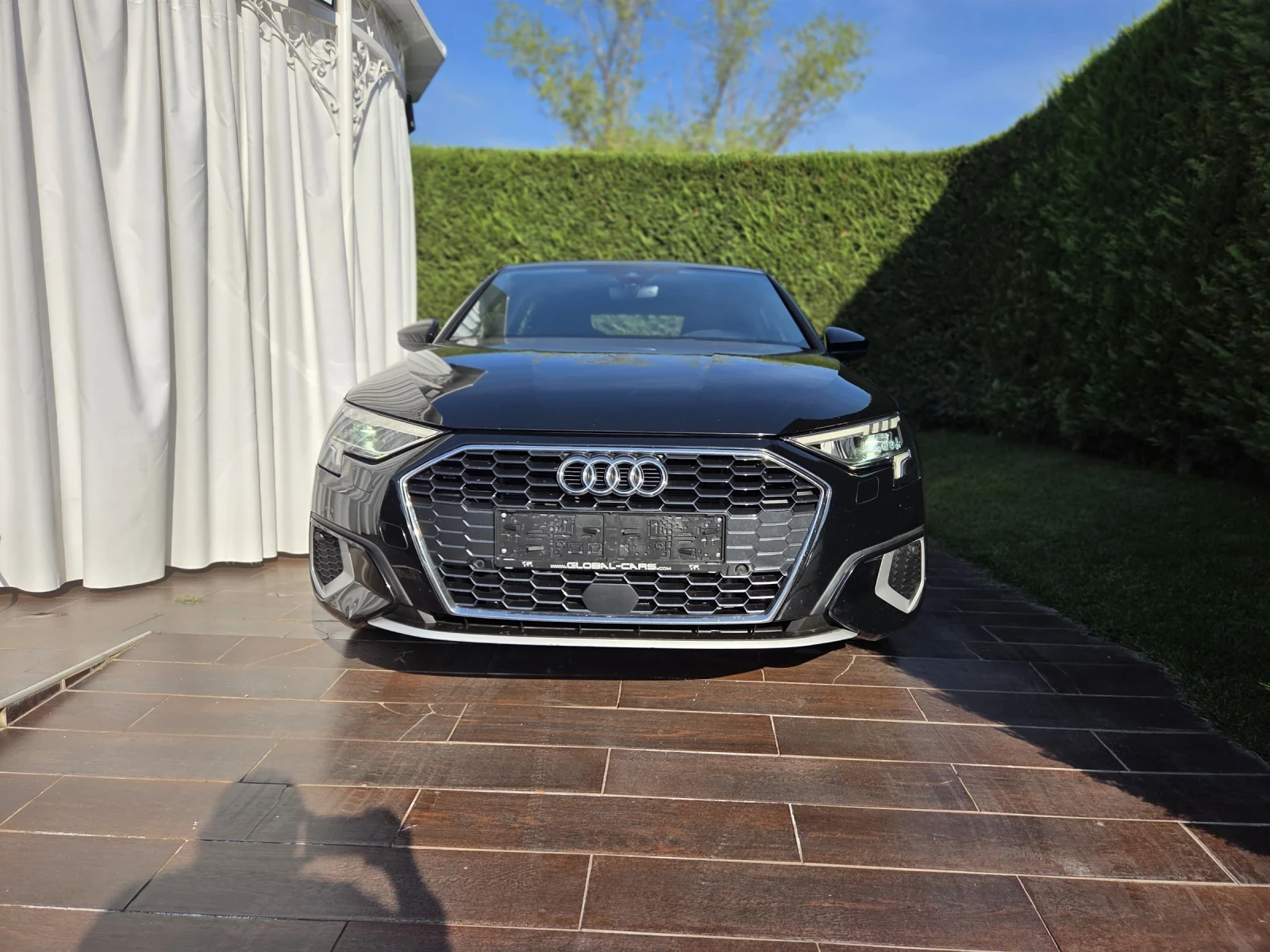 Audi A3 SPORTBACK40 TFSI/LED/PANO/ACC - изображение 2