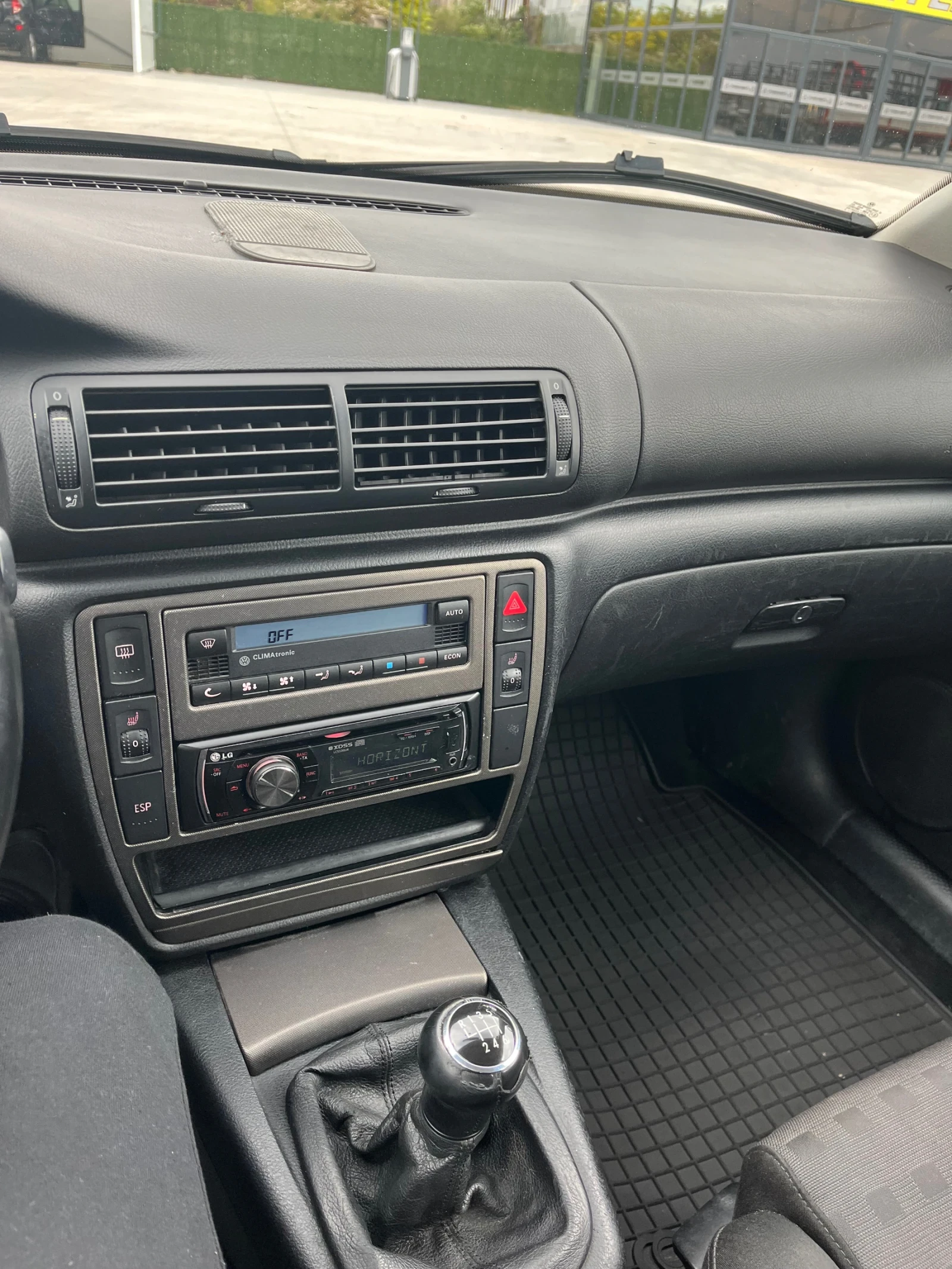 VW Passat  - изображение 4