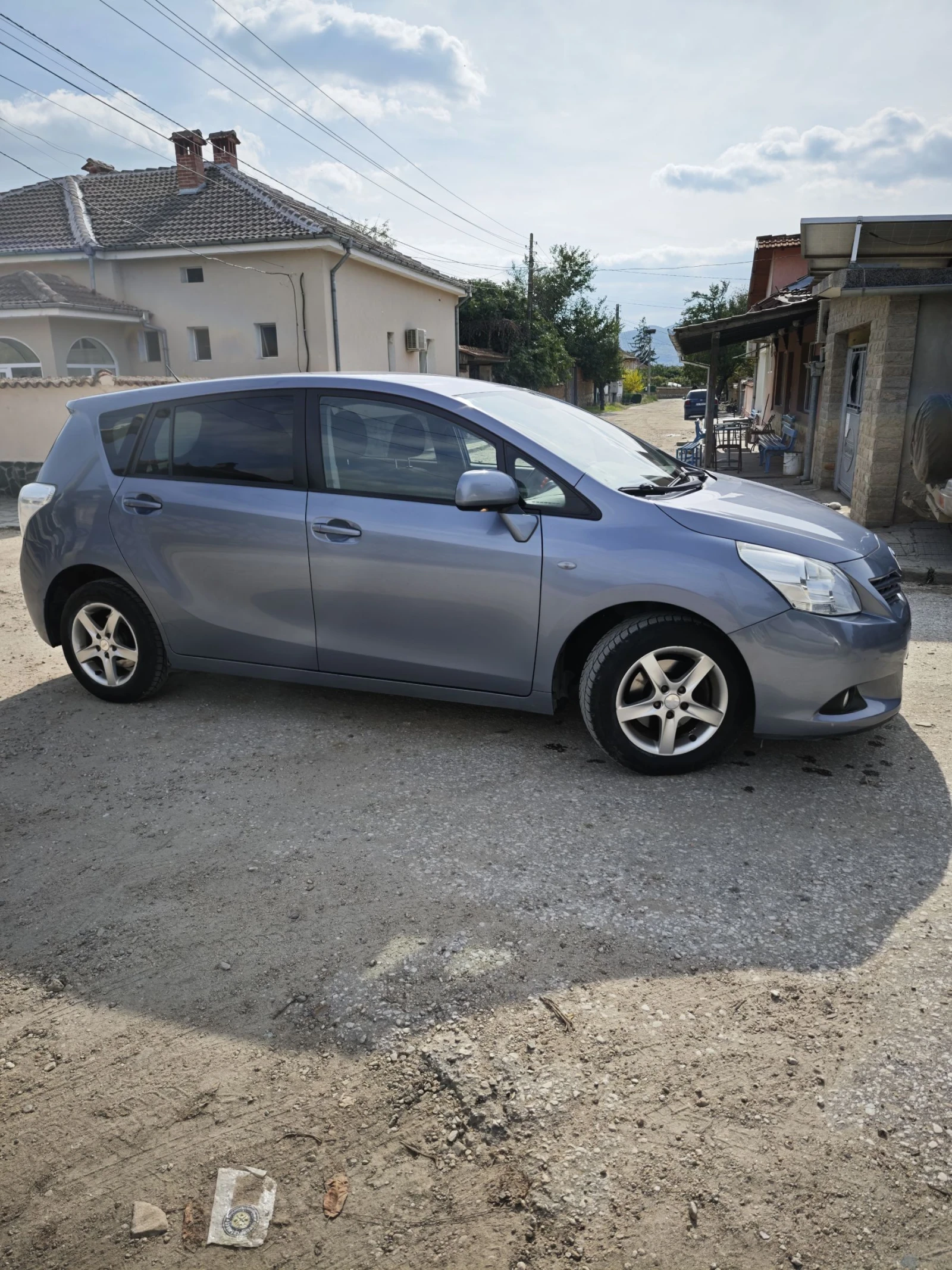 Toyota Verso  - изображение 4