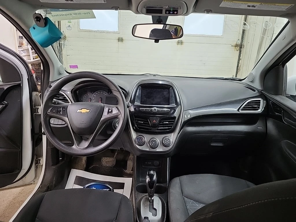 Chevrolet Spark * 1LT * CARFAX *  - изображение 9