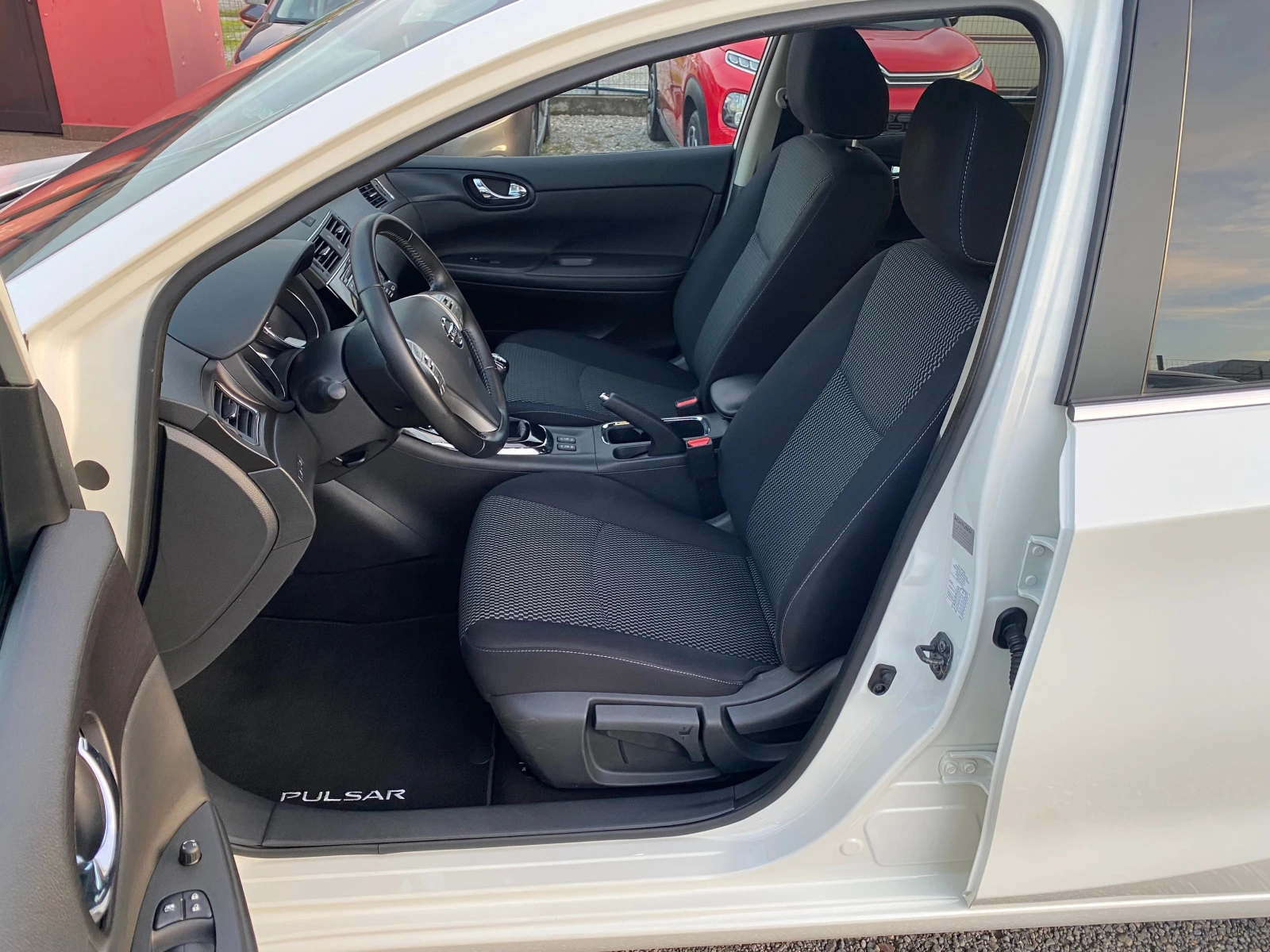 Nissan Pulsar 1.2 i Euro 6 - изображение 10