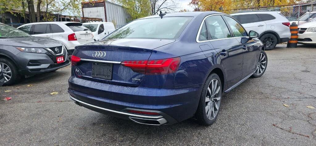 Audi A4 *  *    *   *  | Mobile.bg   4