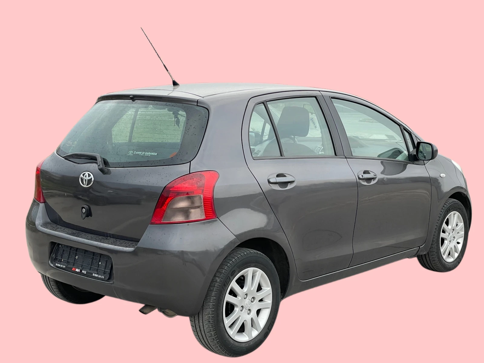 Toyota Yaris 1.3i с ВЕРИГА, МУЛТИМЕДИЯ, КСЕНОН, снимка 6 - Автомобили и джипове - 52631374