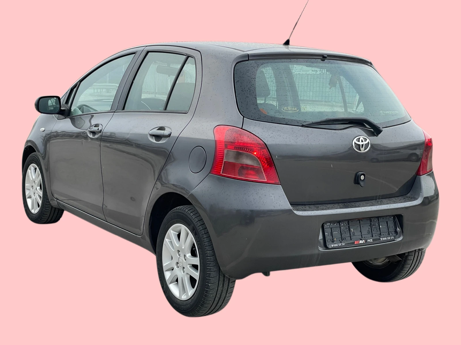 Toyota Yaris 1.3i с ВЕРИГА, МУЛТИМЕДИЯ, КСЕНОН, снимка 4 - Автомобили и джипове - 52631374