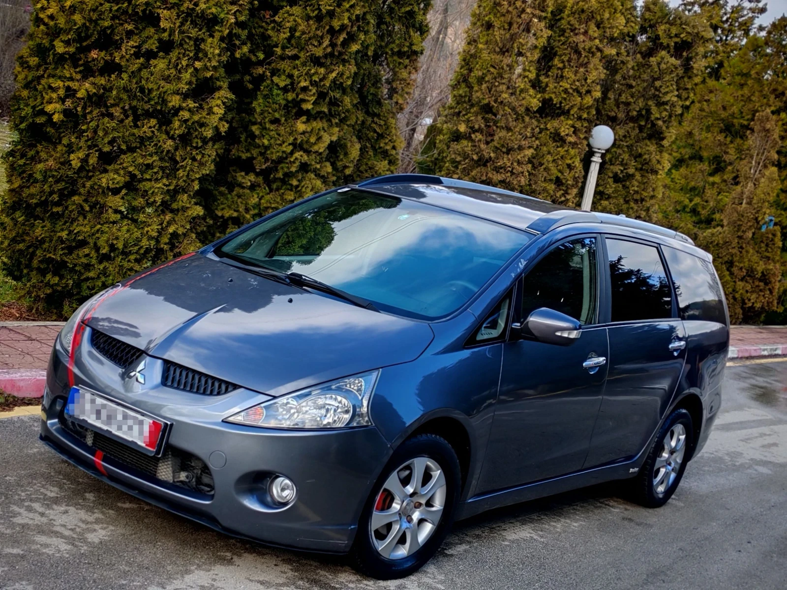 Mitsubishi Grandis 2.0DI-D(140)* FACELIFT* 6-СКОРОСТИ* НОВ ВНОС*  - изображение 2