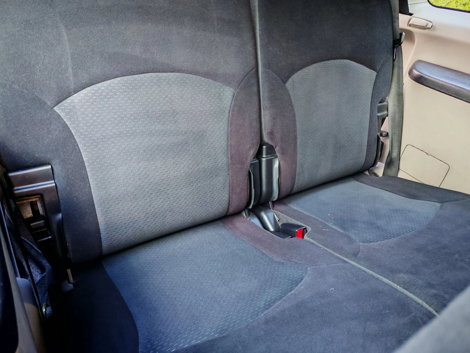 Mitsubishi Grandis 2.0DI-D(140)* FACELIFT* 6-��������* ��� ����*  | Mobile.bg � ����������� 16