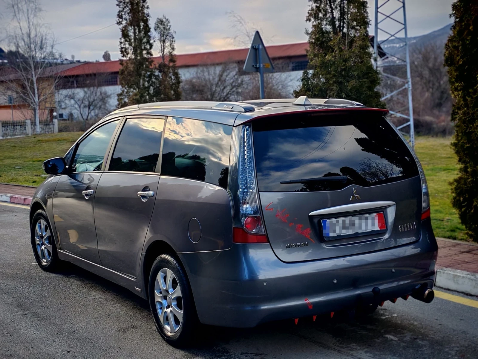 Mitsubishi Grandis 2.0DI-D(140)* FACELIFT* 6-СКОРОСТИ* НОВ ВНОС*  - изображение 4